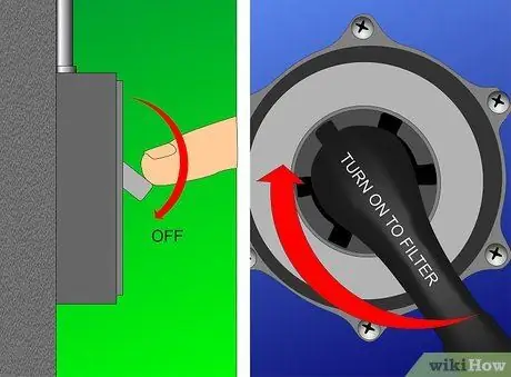 Aspirar i rentar el filtre de la piscina al pas 11