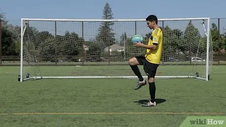 Jongleren met 'n voetbal Stap 12