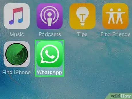 Ketahui jika Seseorang Mempunyai Nombor Anda di WhatsApp Langkah 1