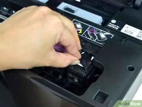 Suriin Kung Magkano ang Ink ay Naiiwan sa isang Inkjet Printer Hakbang 7