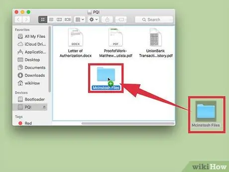 استخدم شريحة الذاكرة Memory Stick على جهاز Mac الخطوة الرابعة