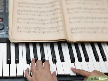 Ajar Diri untuk Memainkan Piano Langkah 10