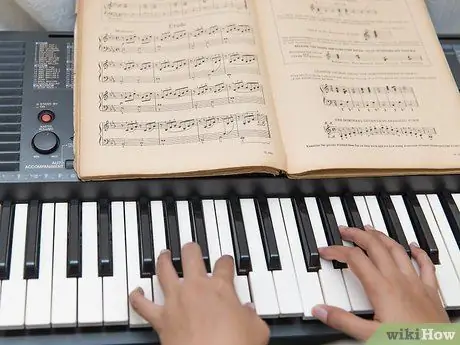 Ajar Diri untuk Memainkan Piano Langkah 15