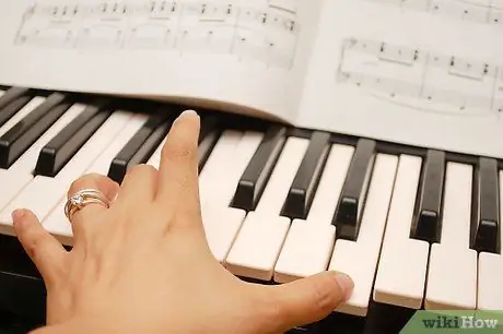 Pelajari Sepotong Piano dengan Cepat Langkah 5