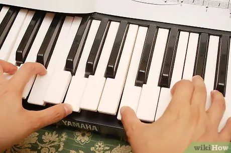 Aprenda una pieza de piano rápidamente Paso 8