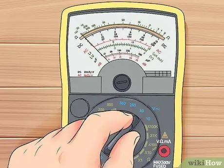 Basahin ang isang Multimeter Hakbang 8