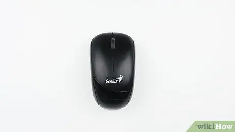 Curățați Gunk-ul de pe un mouse optic de computer Pasul 16