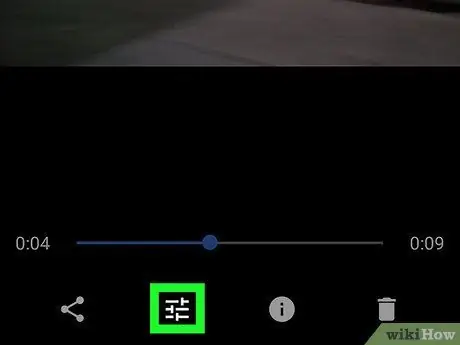 Zakretanje videozapisa na Google fotografijama na Androidu Korak 5