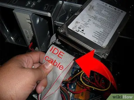 Lepaskan Hard Drive Langkah 7