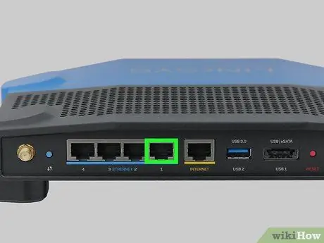 Ethernet Kablosunu Dizüstü Bilgisayara Bağlayın Adım 1