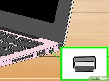 Connect a Macbook Pro to a TV Step 1