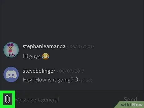 Încărcați fișiere pe un canal Discord pe iPhone sau iPad Pasul 5