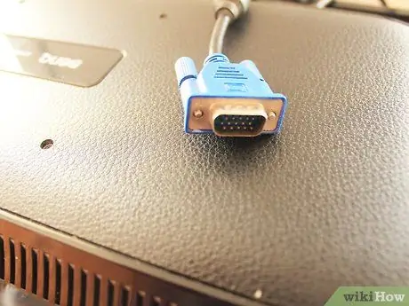 Hubungkan Kabel dan Komponen ke TV Layar Datar Langkah 1