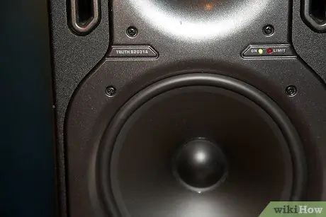 Einrichten eines einfachen One-Mikrofon-Soundsystems Schritt 1