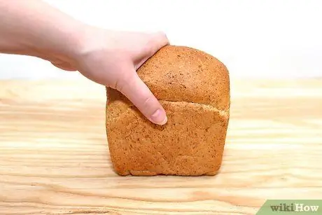 Brot in Scheiben schneiden Schritt 2