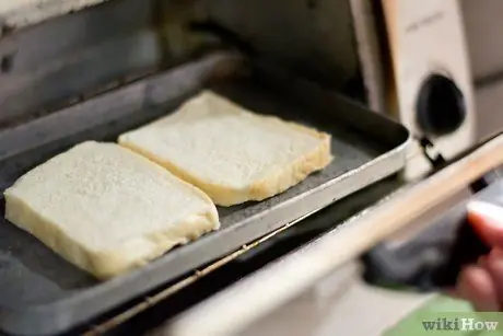 'Ua "Grilled" Cheese Sandwich hauv Toaster Cub Step 1