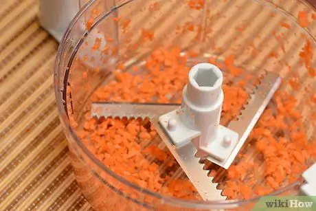 Beslis of u een blender of een keukenmachine wilt gebruiken Stap 3