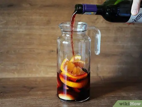 Ini melayani Sangria Langkah 13