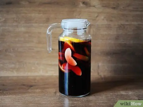 Ini melayani Sangria Langkah 2