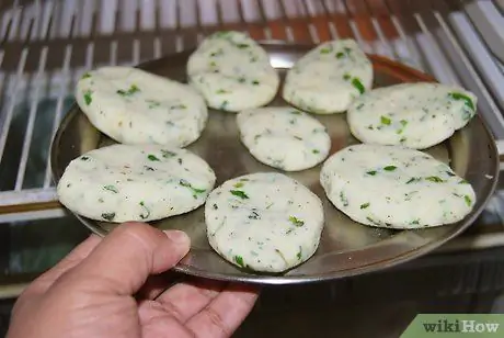 Membuat Kroket Kentang Langkah 4