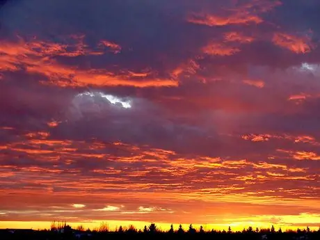 Arrivez tôt, sinon vous risquez de manquer le ciel au plus beau moment