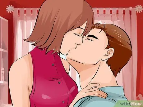 Turn a Guy on While Making Out Step 2