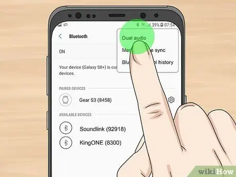 Միացրեք երկու Bluetooth բարձրախոս Samsung Galaxy Քայլ 7 -ին