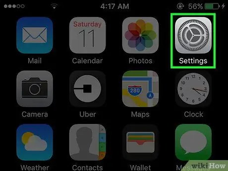 Store Original Photos on Your iPhone Instead of iCloud Step 1