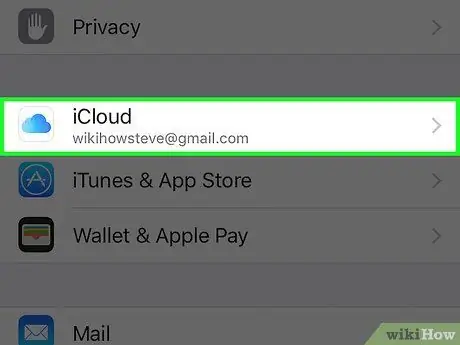 Store Original Photos on Your iPhone Instead of iCloud Step 2