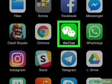 Buat Pelekat di WeChat di iPhone atau iPad Langkah 1