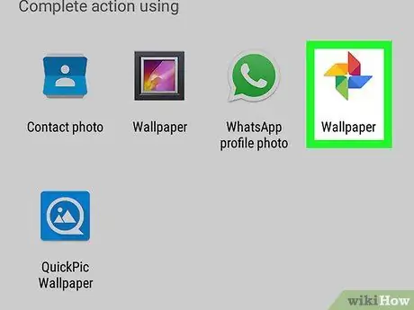 Mengatur Wallpaper di Foto Google di Android Langkah 6