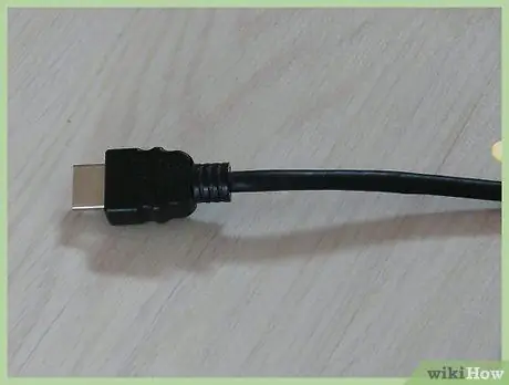 Подключите устройство Galaxy к телевизору через USB-порт. Шаг 3