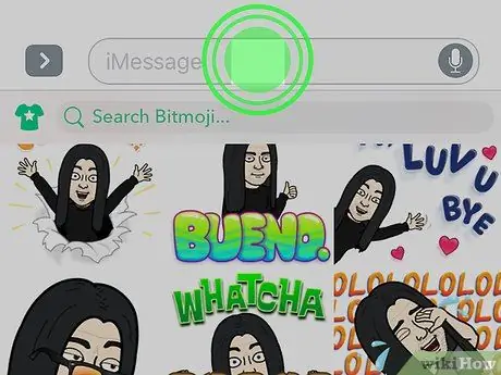 Sūtiet Bitmoji tekstā iPhone vai iPad ierīcē 7. darbība