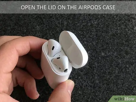 Par AirPods til en iPhone Trin 4