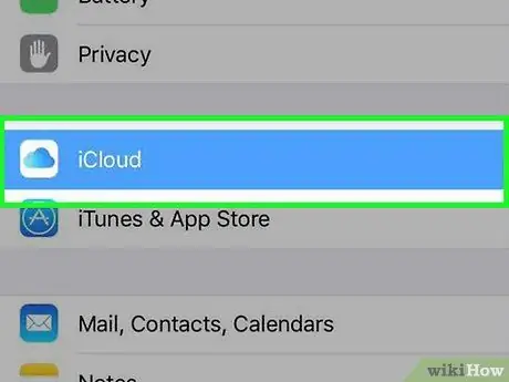 Αλλάξτε την κύρια διεύθυνση Apple ID σας σε iPhone Βήμα 2