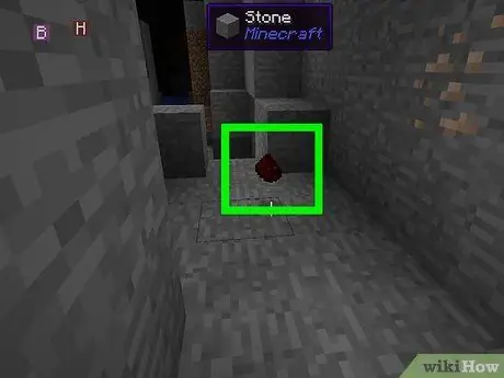 Mine Redstone în Minecraft Pasul 19