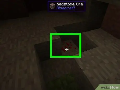 Mine Redstone în Minecraft Pasul 2