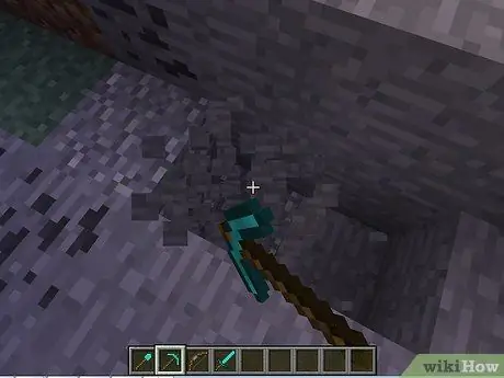 Pārspējiet Minecraft 2. soli