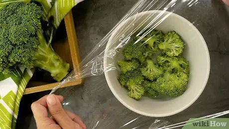 Broccoli cu abur Fără abur Pasul 3