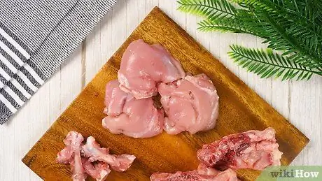 Désosser une cuisse de poulet Étape 8