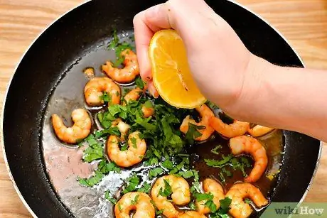 Shrimp Scampi Step 13 даярдаңыз