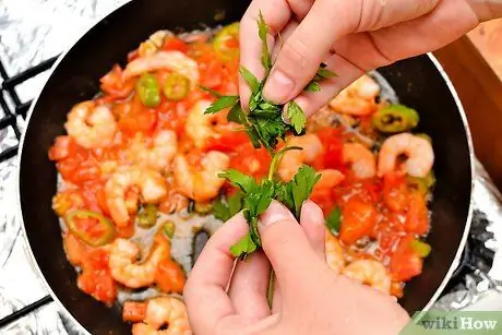 Shrimp Scampi Step 36 даярдаңыз