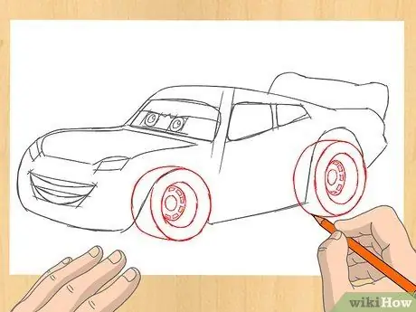 Lukiskan Lightning McQueen Langkah 4