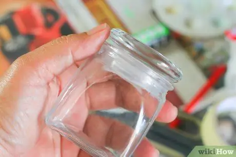 Faire de la peinture sur verre à partir d'un motif de traçage Étape 2