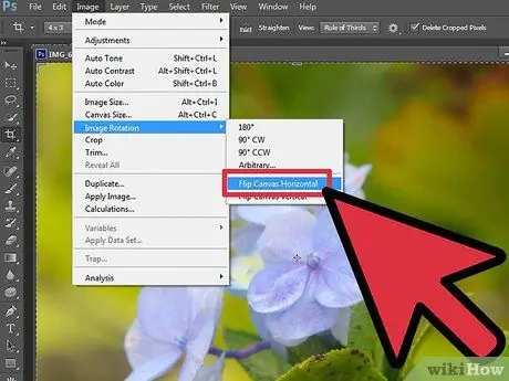 Adobe Photoshop Adım 2'de Bir Görüntüyü Çevirin