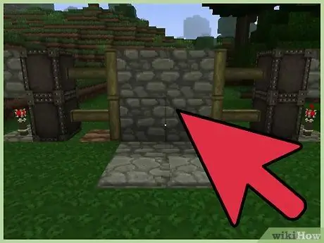 Hacer una puerta de pistón automática en Minecraft Paso 18